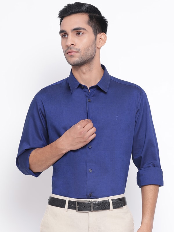Mens Dark Blue Solids Regular Collar Shirt